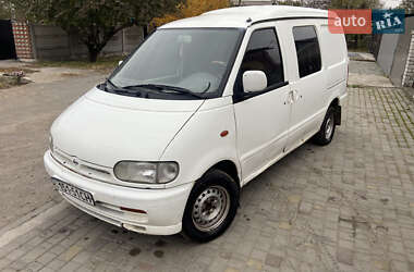 Грузовой фургон Nissan Vanette 1997 в Днепре