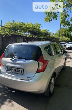 Хэтчбек Nissan Versa Note 2014 в Одессе