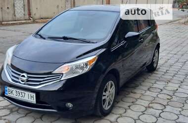 Хэтчбек Nissan Versa Note 2015 в Днепре