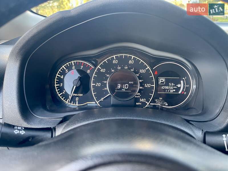 Хетчбек Nissan Versa Note 2015 в Києві