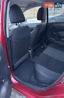 Хэтчбек Nissan Versa Note 2015 в 