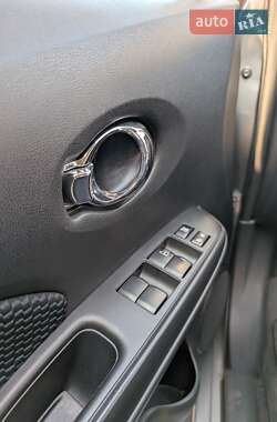 Хетчбек Nissan Versa Note 2014 в 