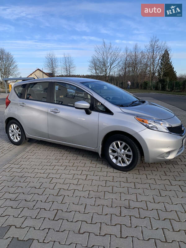 Хэтчбек Nissan Versa Note 2015 в Киеве