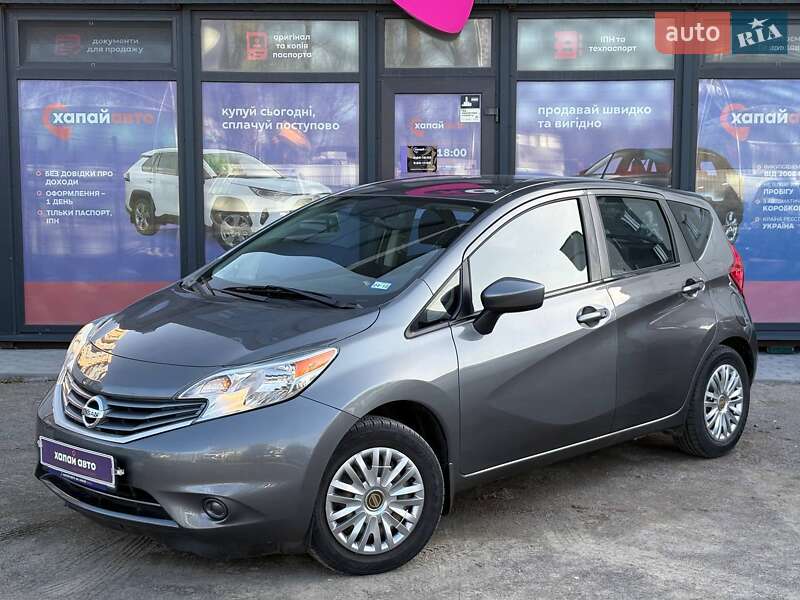 Хетчбек Nissan Versa Note 2016 в 