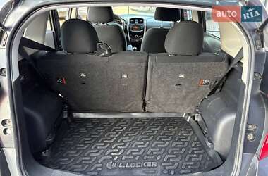Хетчбек Nissan Versa Note 2016 в 