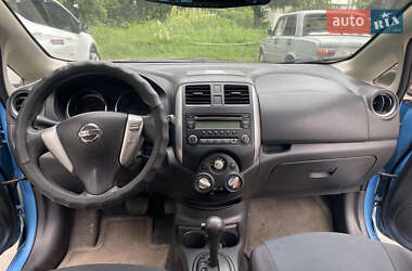 Хэтчбек Nissan Versa Note 2013 в 
