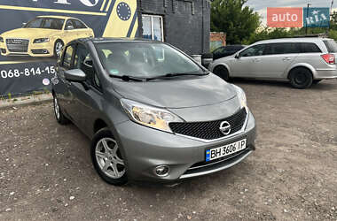Хэтчбек Nissan Versa Note 2014 в 