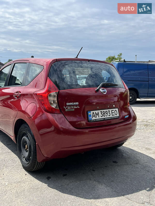 Хэтчбек Nissan Versa Note 2014 в Житомире фото 6 Хэтчбек Nissan Versa Note 2014 в Житомире
