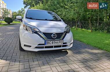 Хэтчбек Nissan Versa Note 2016 в 