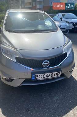 Хэтчбек Nissan Versa Note 2015 в 