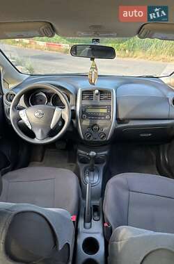 Хэтчбек Nissan Versa Note 2015 в 
