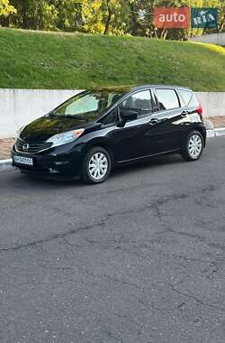 Хэтчбек Nissan Versa Note 2015 в 