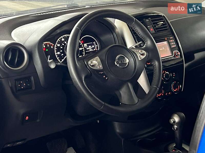 Хэтчбек Nissan Versa Note 2014 в Одессе
