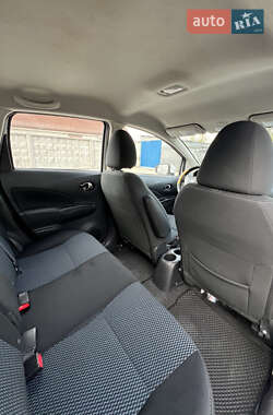 Хэтчбек Nissan Versa Note 2016 в 