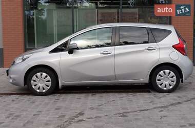 Хэтчбек Nissan Versa Note 2015 в 