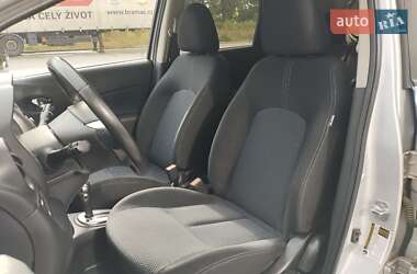 Хэтчбек Nissan Versa Note 2015 в 