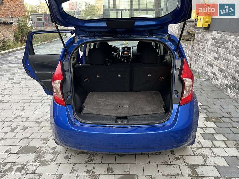 Хэтчбек Nissan Versa Note 2016 в Львове