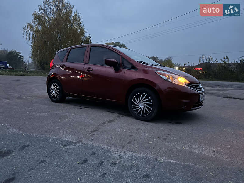 Хетчбек Nissan Versa Note 2016 в Бердичеві