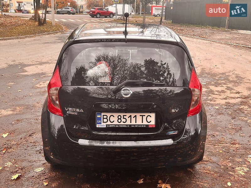 Хетчбек Nissan Versa Note 2015 в Львові фото 6 Хетчбек Nissan Versa Note 2015 в Львові