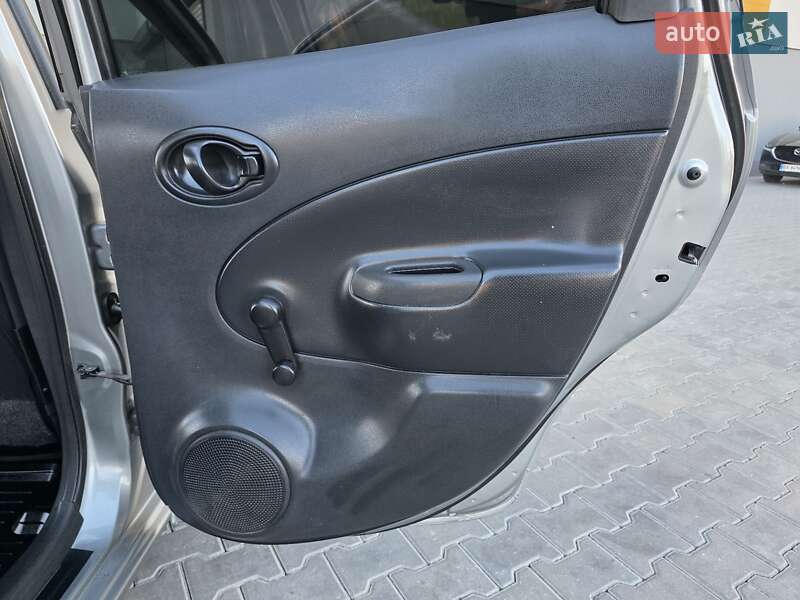 Хэтчбек Nissan Versa Note 2014 в Хмельницком