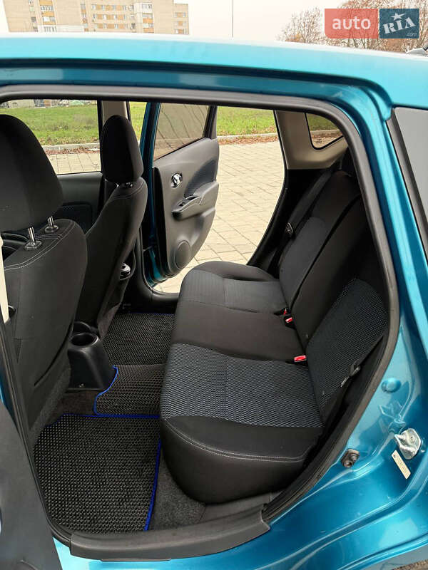 Хэтчбек Nissan Versa Note 2014 в Черкассах фото 11 Хэтчбек Nissan Versa Note 2014 в Черкассах