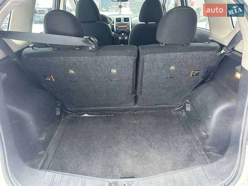 Хетчбек Nissan Versa Note 2013 в Вінниці