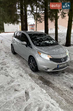 Хетчбек Nissan Versa Note 2015 в Бурштині
