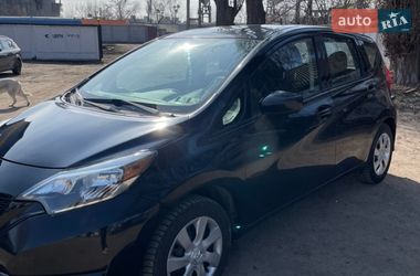 Хэтчбек Nissan Versa Note 2017 в Киеве