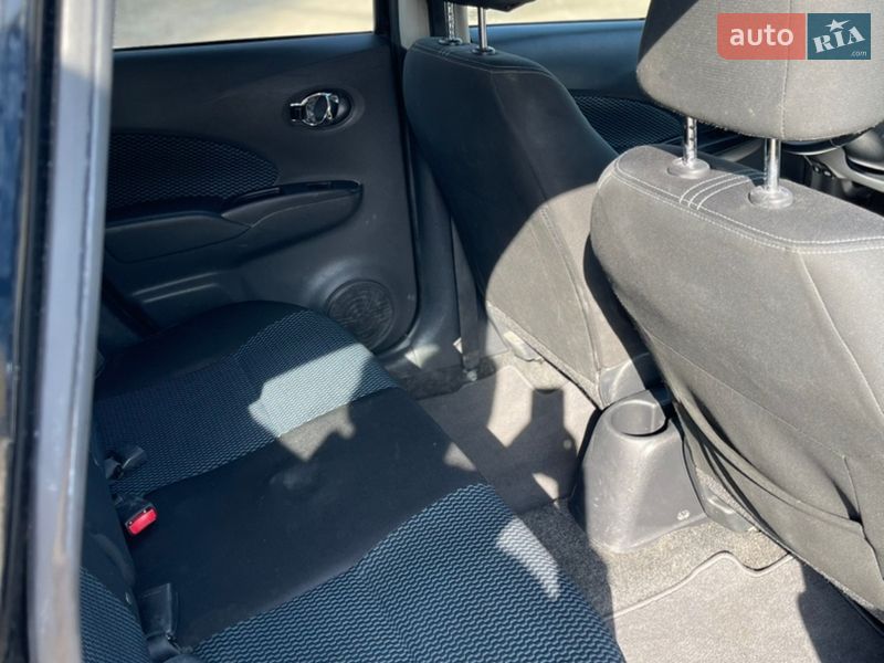Хэтчбек Nissan Versa Note 2017 в Киеве