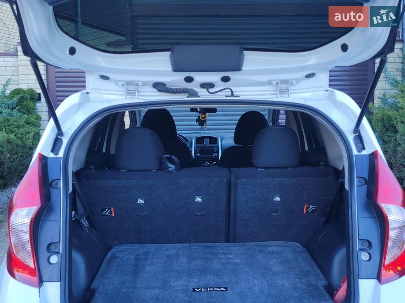 Хетчбек Nissan Versa Note 2016 в Новомосковську фото 9 Хетчбек Nissan Versa Note 2016 в Новомосковську