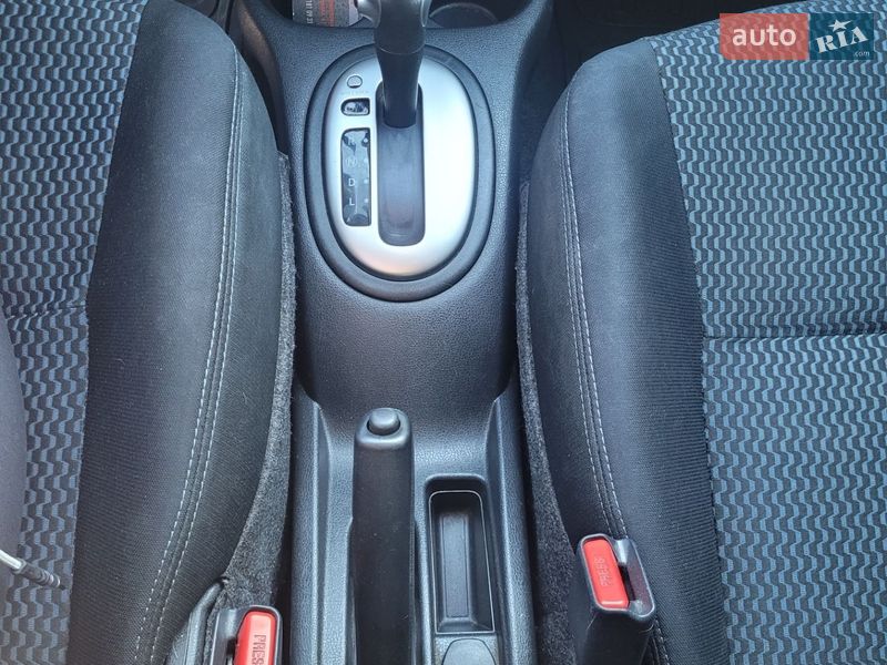 Хетчбек Nissan Versa Note 2016 в Новомосковську фото 6 Хетчбек Nissan Versa Note 2016 в Новомосковську