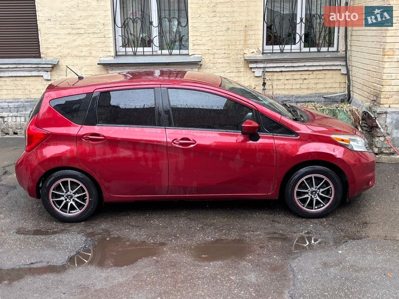 Хетчбек Nissan Versa Note 2016 в Києві фото 3 Хетчбек Nissan Versa Note 2016 в Києві