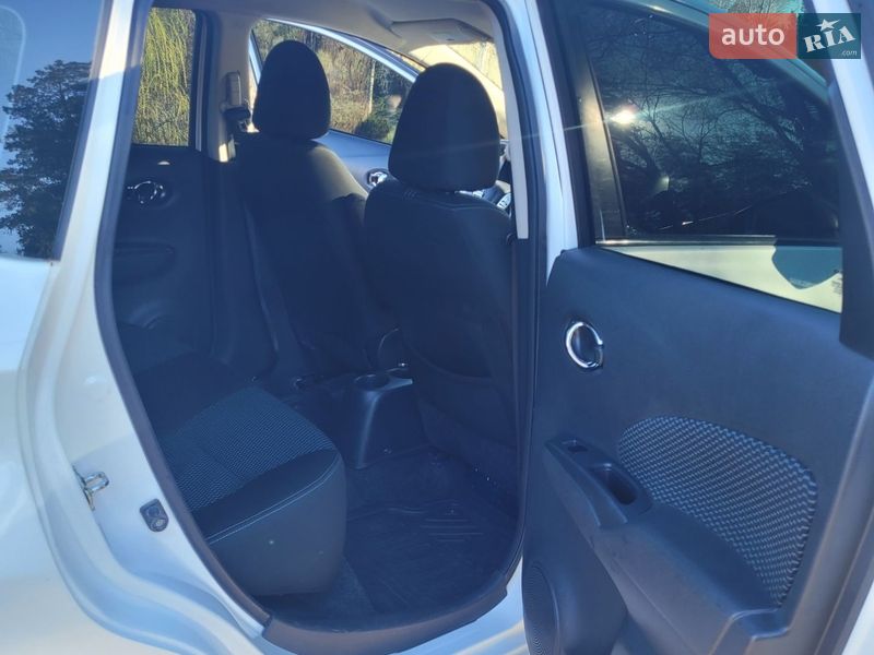 Хетчбек Nissan Versa Note 2016 в Новомосковську фото 18 Хетчбек Nissan Versa Note 2016 в Новомосковську