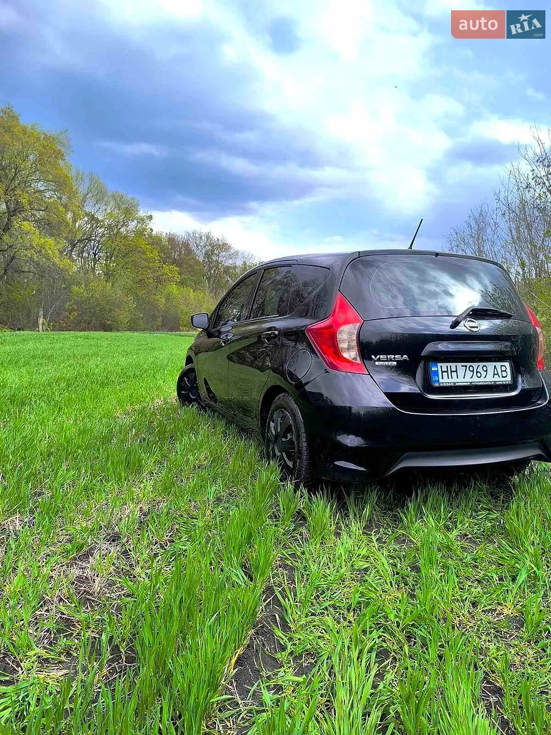 2017 Nissan Versa - мініатюра 9