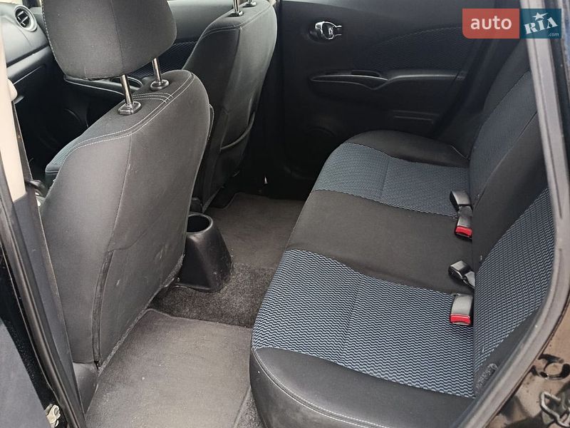 Хэтчбек Nissan Versa Note 2017 в Киеве