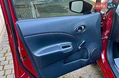 Хэтчбек Nissan Versa Note 2016 в Киеве