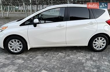Хэтчбек Nissan Versa Note 2014 в Львове