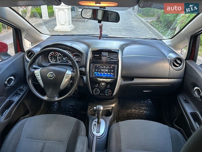 Хетчбек Nissan Versa Note 2015 в Одесі