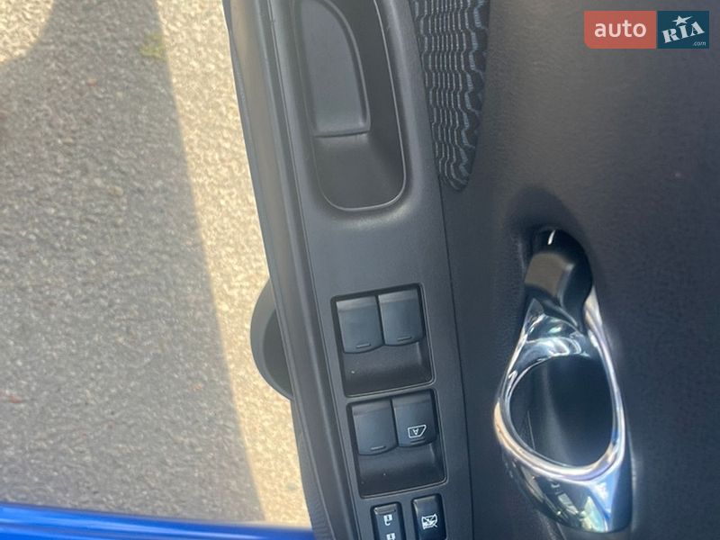 Хетчбек Nissan Versa Note 2014 в Полтаві