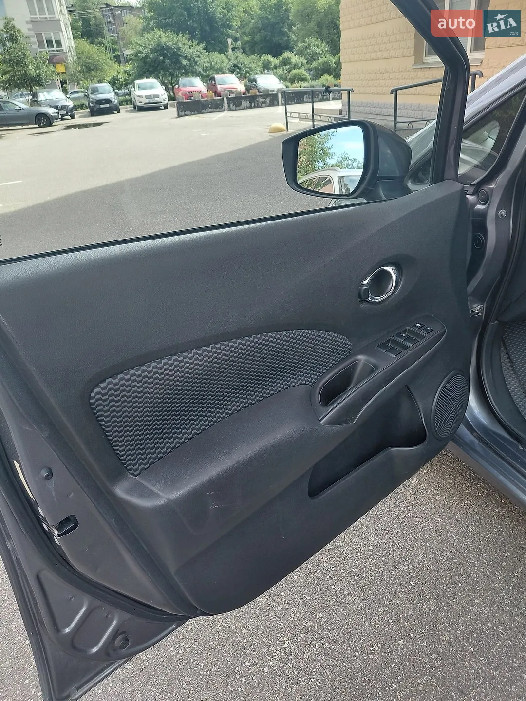 2015 Nissan Versa - мініатюра 14