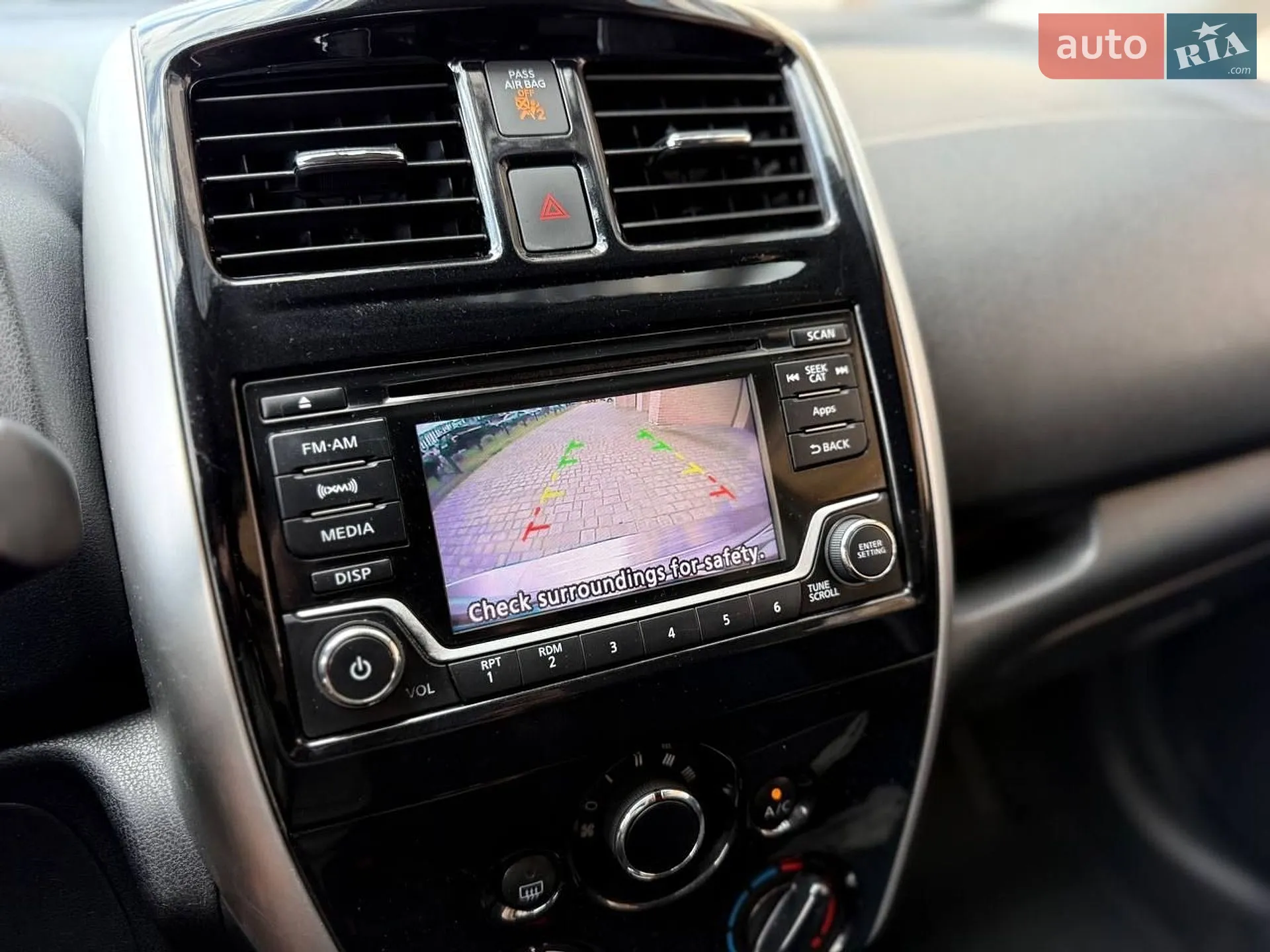 2016 Nissan Versa - мініатюра 30