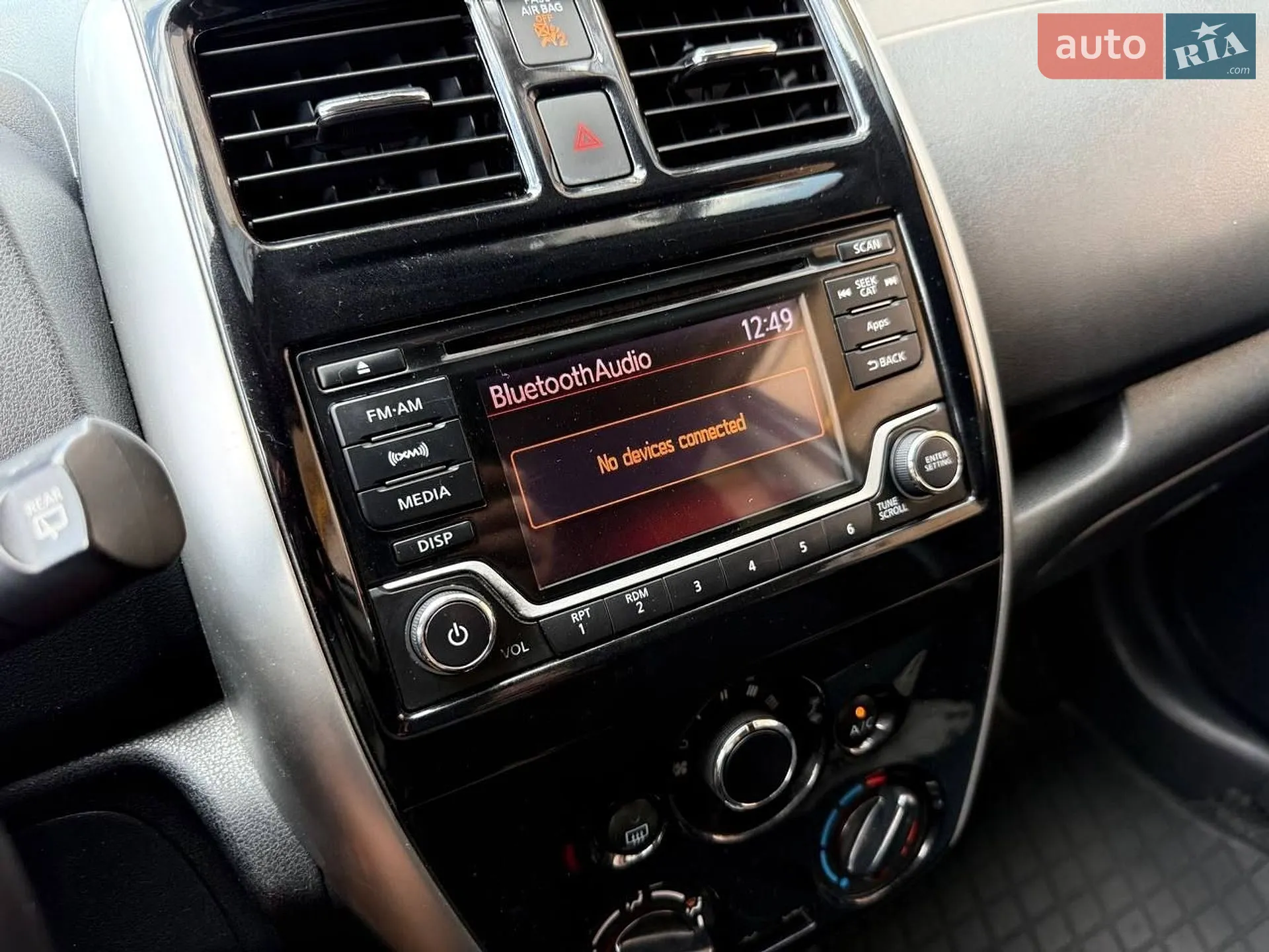 2016 Nissan Versa - мініатюра 35