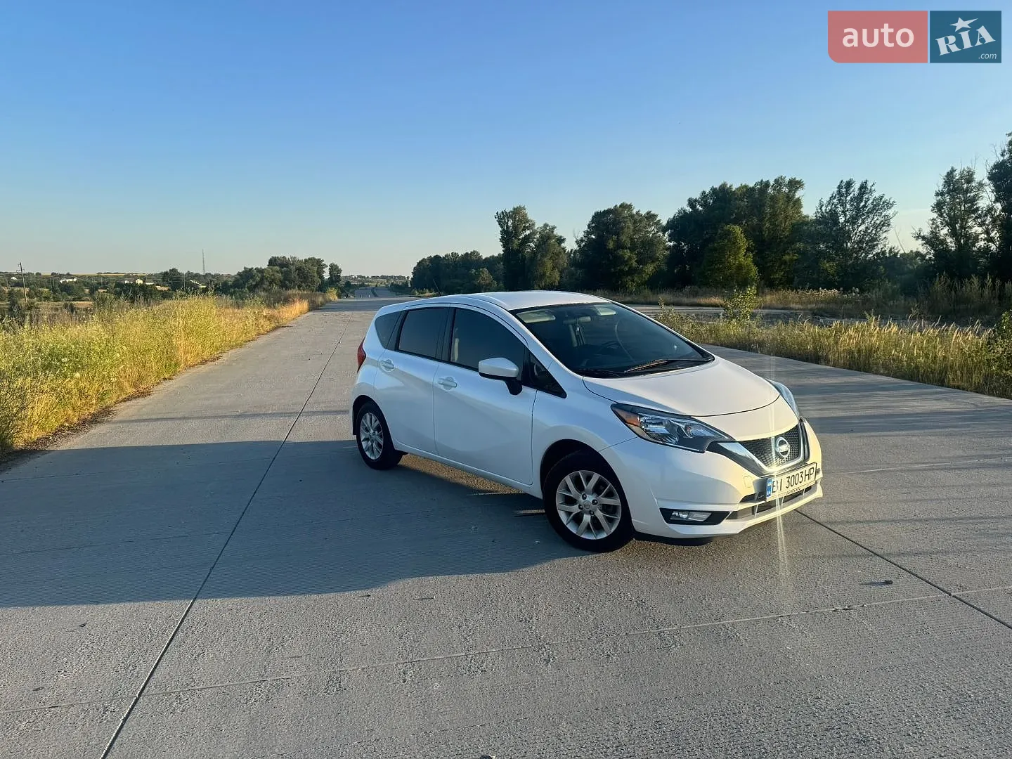 2017 Nissan Versa - фото 1