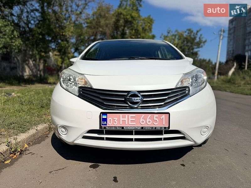 Хэтчбек Nissan Versa Note 2015 в Николаеве