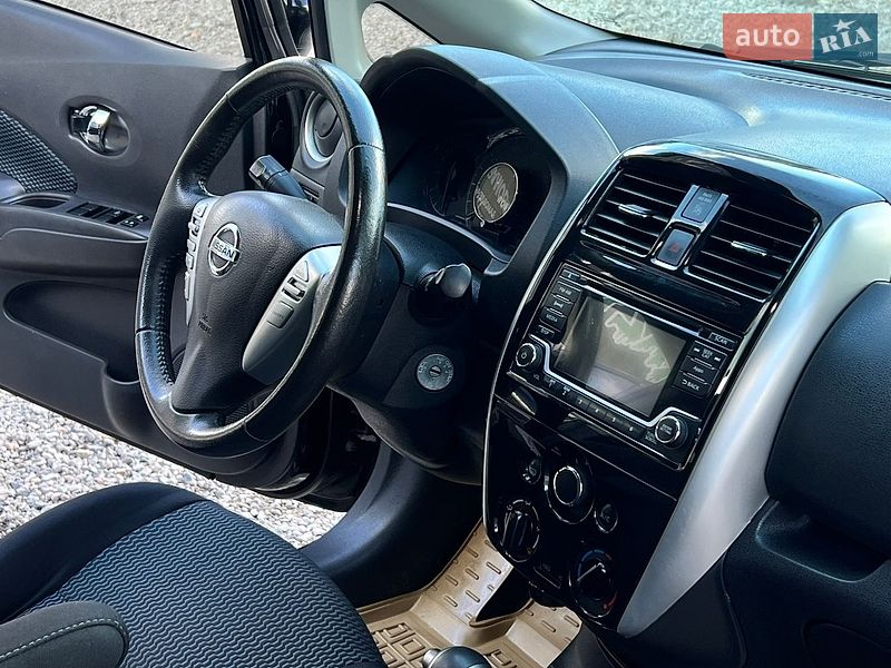 Хетчбек Nissan Versa Note 2015 в Харкові