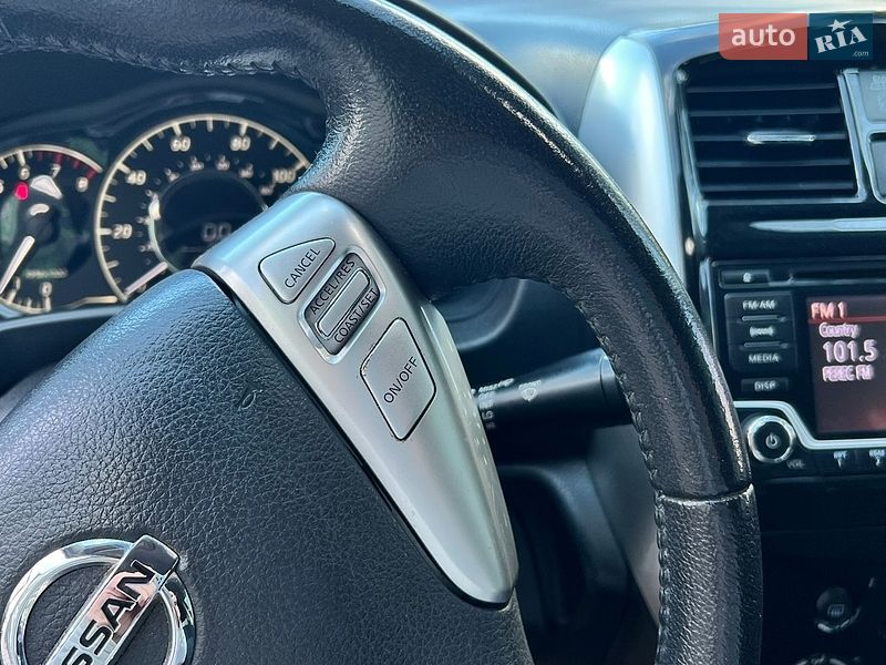Хетчбек Nissan Versa Note 2015 в Харкові