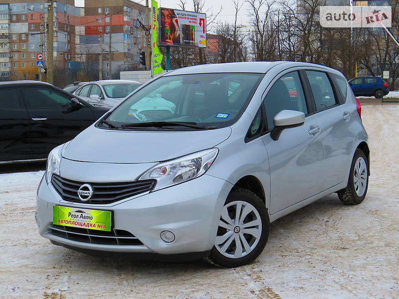 Nissan Versa NOTE SV