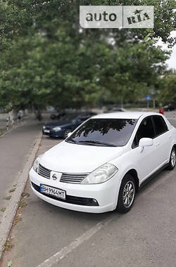 Седан Nissan Versa 2011 в Одесі