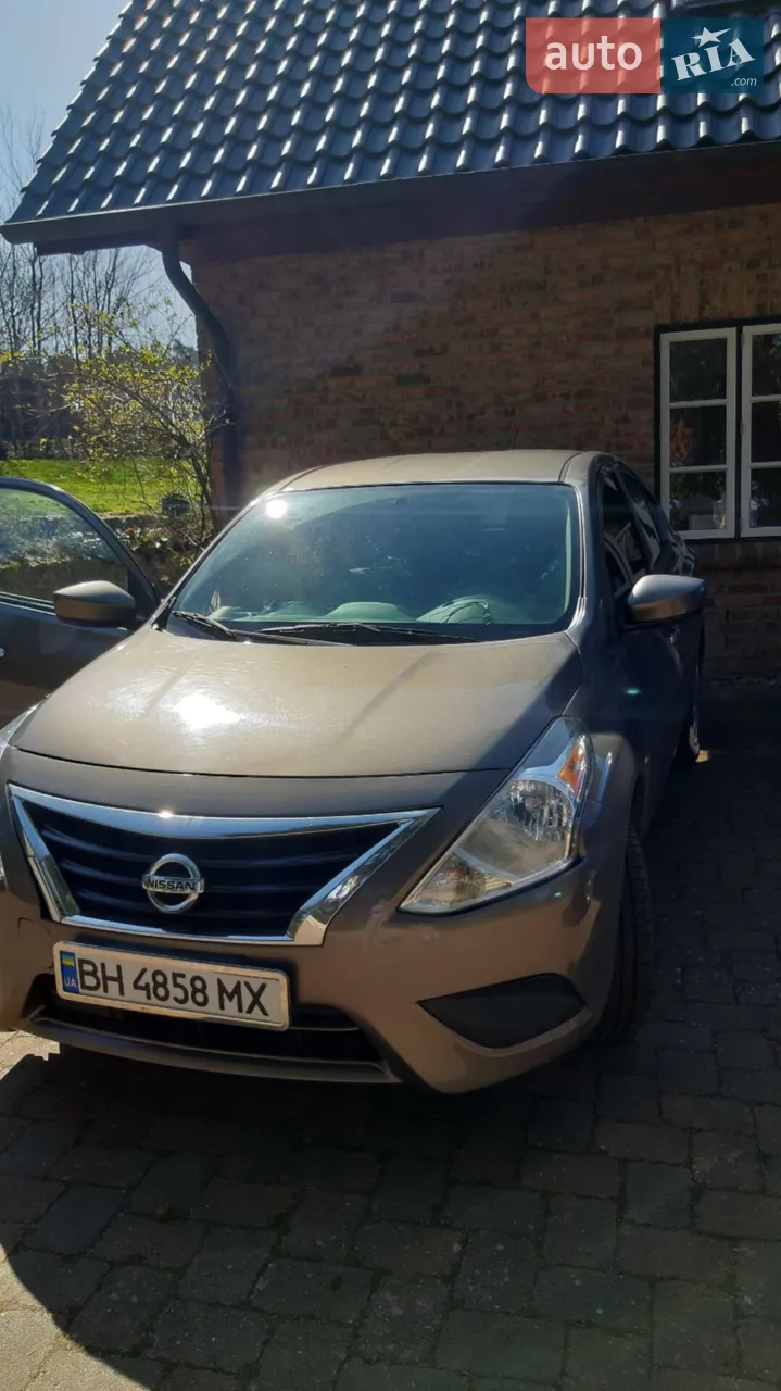 2017 Nissan Versa - мініатюра 28