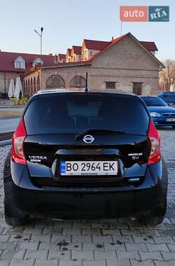 Седан Nissan Versa 2014 в 